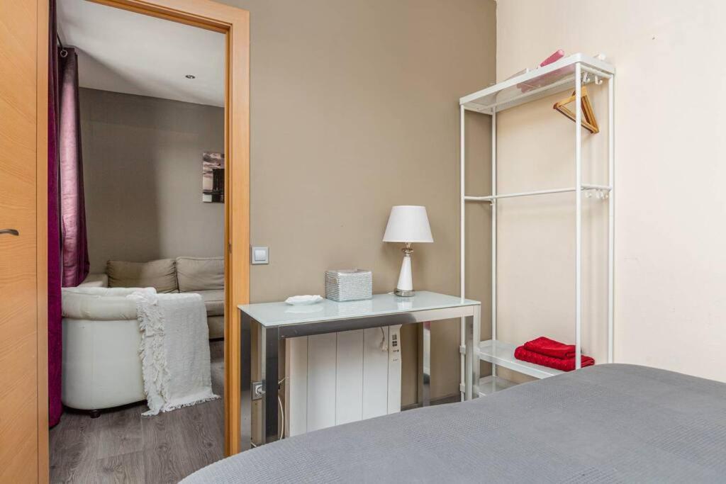 One Bedroom Apartment In Barcelona City Center Dış mekan fotoğraf